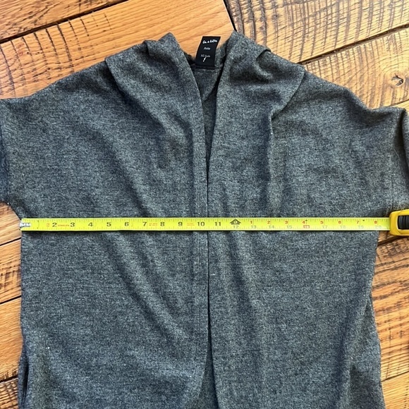 KILT New Zealand Merino Wool Gray Cardigan in petite - Picture 10 of 11